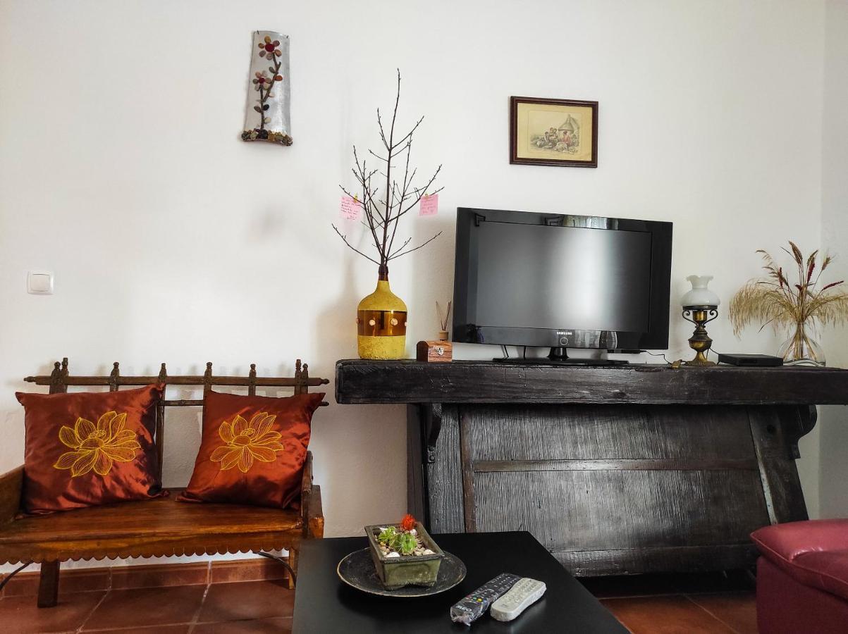 Alojamento Local A Giesta Sao Sebastiao da Giesteira Εξωτερικό φωτογραφία